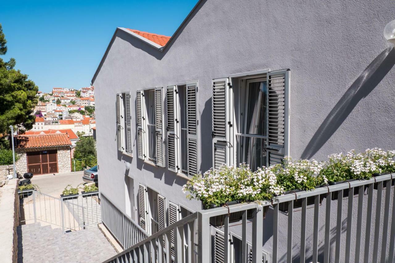 Apartmani Beatrice Mali Lošinj Exterior foto