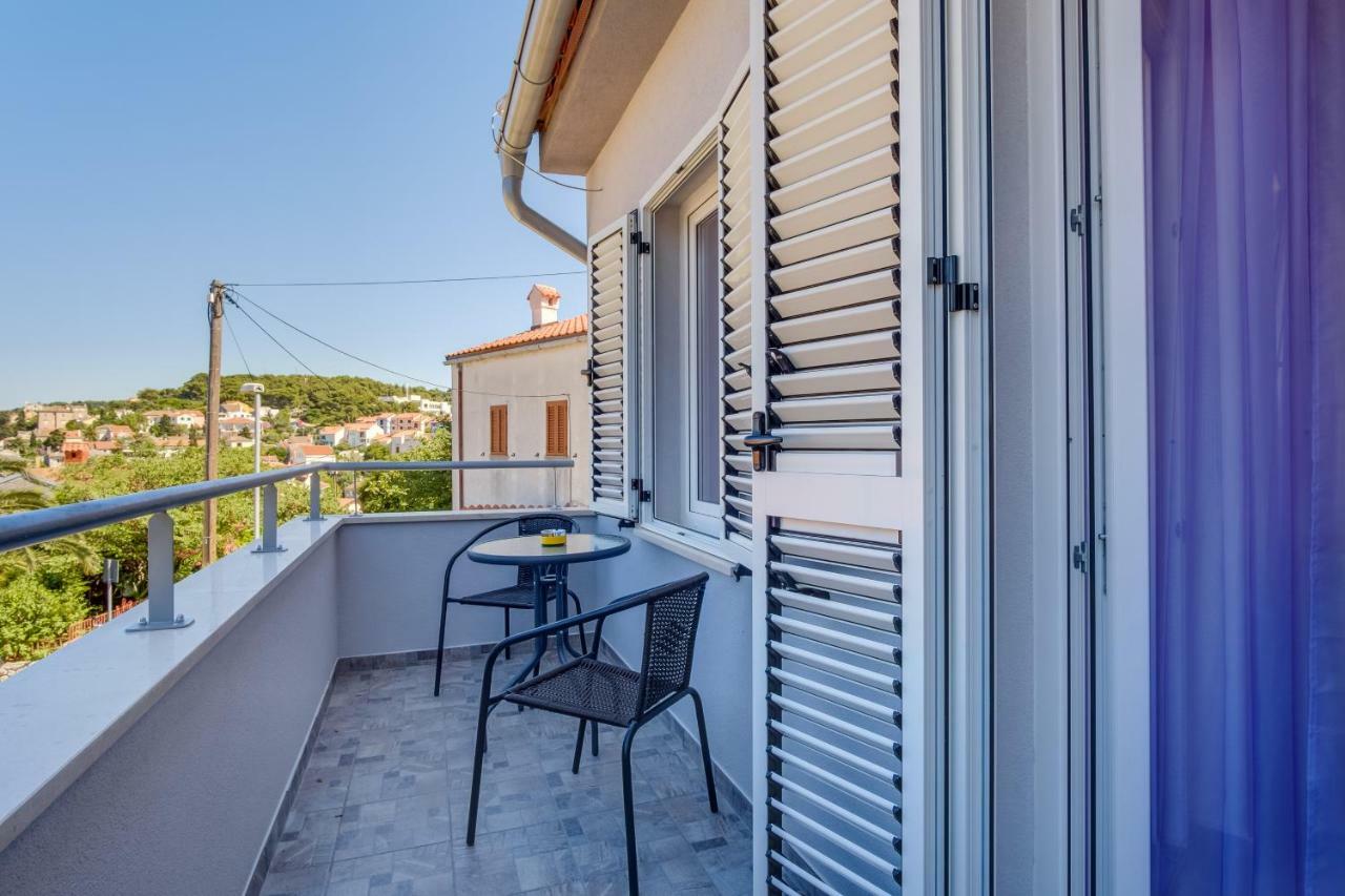 Apartmani Beatrice Mali Lošinj Exterior foto